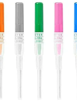 เข็มเจาะปลอกใส