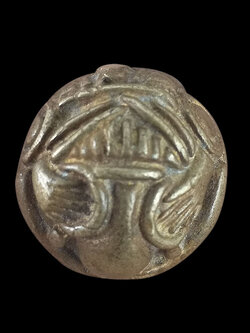 ลูกอมราหูมหาอุตม์ รุ่นแรก ครูบาผัด วัดศรีดอนมูล ปี 2535 เนื้อโลหะผสม