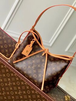 [Pre-order]กระเป๋าสะพาย กระเป๋ารุ่น CarryAll PM Monogram - Louis Vuitton- M46203 งานคุณภาพที่ดีที่สุด