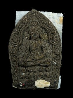 พระขุนแผนปิ่นแก้ว รุ่น ๑ ครูบาศรีมรรย์ วัดบ่อเต่า เชียงใหม่