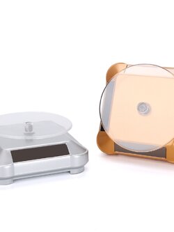 แท่นโชว์สินค้า ฐานหมุนโชว์ แท่นวางโชว์สินค้า ระบบพลังงานแสงอาทิตย์ หมุนได้ 360 องศา Solar Showcase Figure Model