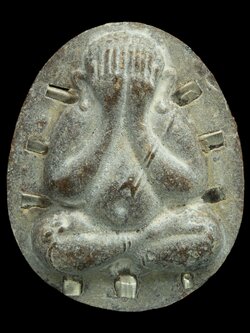 พระปิดตา รุ่นแรก วัดชัยมงคล ปี 2522 เนื้อเกสร หลวงปู่โต๊ะเสก