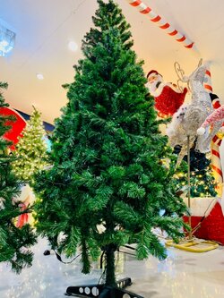 5แบบต้นคริสต์มาสปลอม"ขายดี"