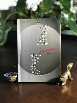 มณีสีเลือด ผู้เขียน จันทร์ฉาย ศรีคราม สำนักพิมพ์ ณ บ้านวรรณกรรม ➡️ H16