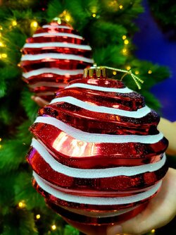 ลูกบอลคริสต์มาสคัดพิเศษ 150มิล 1กล่องมี2ลูก