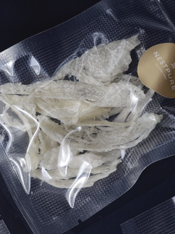 รังนกจิกสดแบบแตก (รังจิกสด รังธรรมชาติ) รังนกแท้ รังนกเกรดพรีเมี่ยม รังนกแห้ง รังนกลดราคา รังนกราคาประหยัด