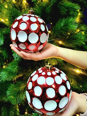 ลูกบอลคริสต์มาสลวดลายคัดพิเศษ12cm.1แพ๊คมี2ลูก