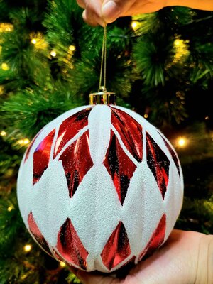 ลูกบอลคริสต์มาสคัดพิเศษ ขนาด15cm. สวย