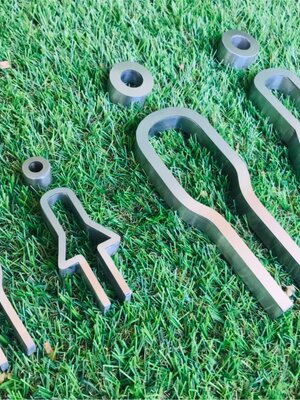 #ป้ายอักษรสแตนเลสแฮร์ไลน์