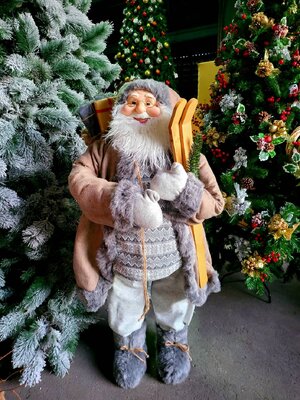 สิ่งที่คุณต้องมีในการตกแต่งธีมคริสต์มาส ตุ๊กตาซานต้าครอส 1.2