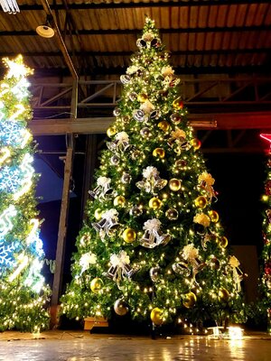 ต้นคริสต์มาสปลอม1