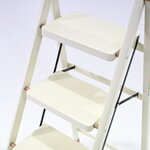 บันไดเหล็ก 4 ขั้น มีราวจับ รับน้ำหนักได้ 150 KG สีขาว NB-4