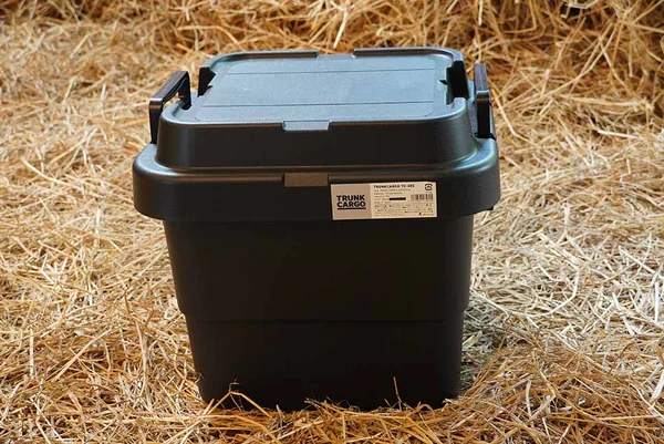 กล่องลังเก็บของ 20L JP QUALITY หนาไม่ไฟฟ้าสถิต 28x38x36M สีดำ TRUNK CARGO TC-20S BK image 5