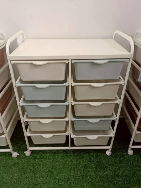 ลิ้นชักเก็บของ 5 ชั้น 10 ลิ้นชัก พร้อมล้อเลื่อน 36x61x82.5 cm สีขาว-ฟ้า image 2 ลิ้นชักเก็บของ 5 ชั้น 10 ลิ้นชัก พร้อมล้อเลื่อน 36x61x82.5 cm สีขาว-ฟ้า image 2