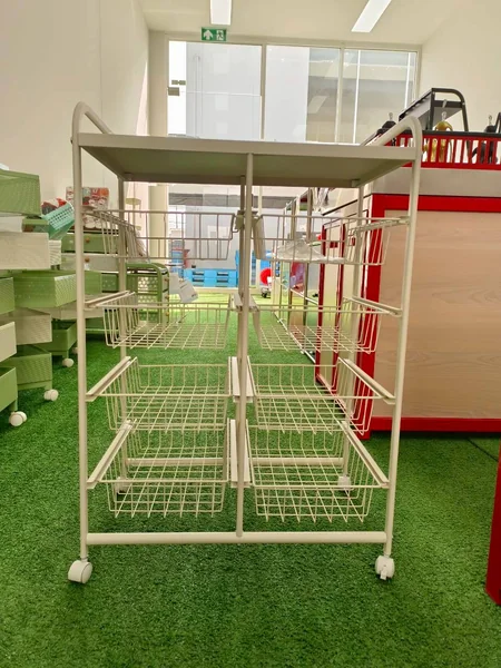 ชั้นวางของตะแกรงเหล็ก 4 ชั้น 8 ตะกร้า พร้อมล้อเลื่อน 36x56x83 cm image 2