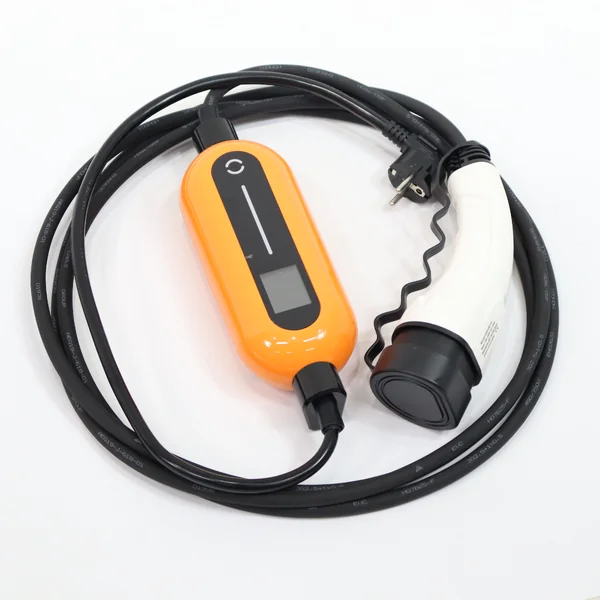 เครื่องชาร์จรถยนต์ไฟฟ้า แบบพกพา EV Charger 16A TK100-16A ปลั๊กขากลม เครื่องชาร์จรถยนต์ไฟฟ้า แบบพกพา EV Charger 16A TK100-16A ปลั๊กขากลม