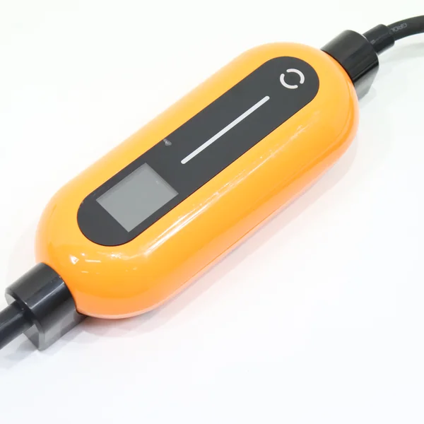 เครื่องชาร์จรถยนต์ไฟฟ้า แบบพกพา EV Charger 16A TK100-16A ปลั๊กขากลม image 2 เครื่องชาร์จรถยนต์ไฟฟ้า แบบพกพา EV Charger 16A TK100-16A ปลั๊กขากลม image 2