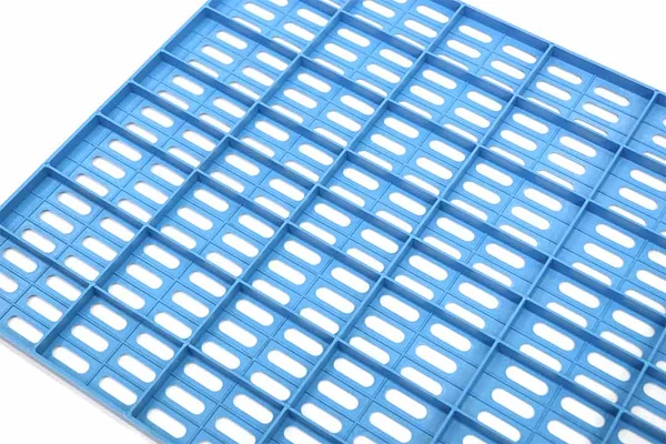 Plastic Mat แผ่นรองพื้นพลาสติก รองพื้นกรง รองของหนัก ตู้เย็น เครื่องซักผ้า 800kg 46x73x1.5 cm M78 image 5