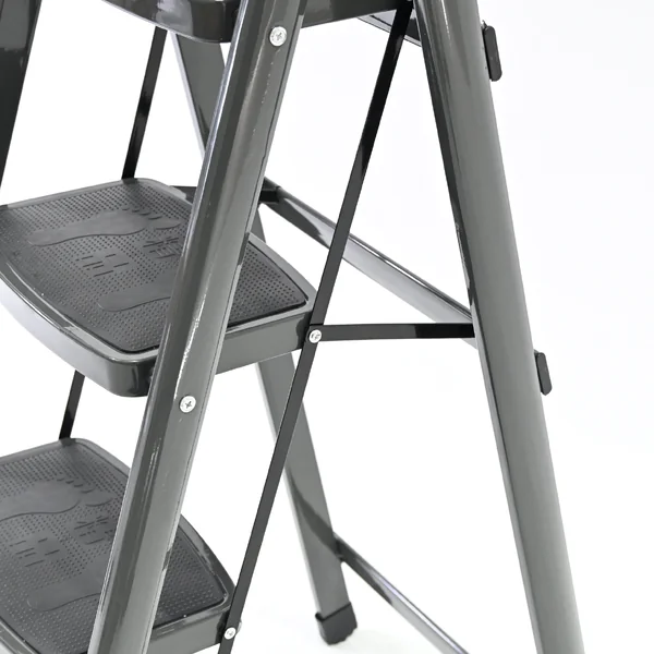บันไดเหล็ก 4 ขั้น มีราวจับ รับน้ำหนักได้ 150 KG สีเทา XD-4 image 5 บันไดเหล็ก 4 ขั้น มีราวจับ รับน้ำหนักได้ 150 KG สีเทา XD-4 image 5