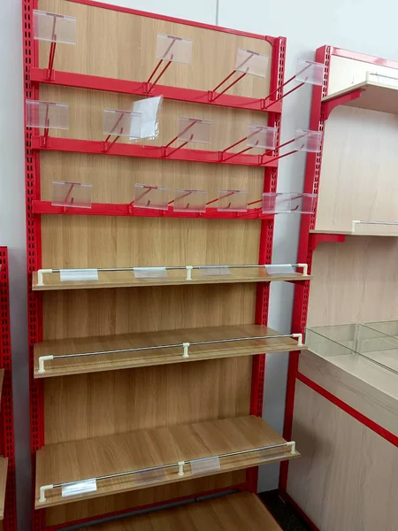 ชั้นวางขายสินค้า หน้าเดียว 46x93x200 cm รุ่น 4ชั้นวาง 3ชั้นตะขอ ลายไม้ image 2