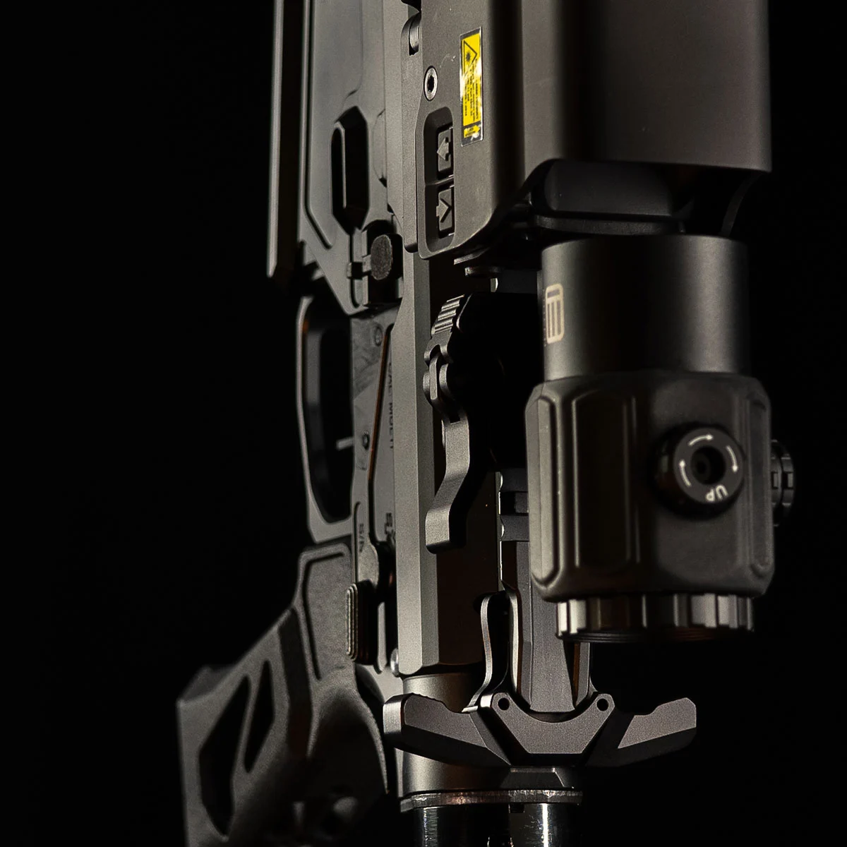 BREEK ARMS - AR15 SLEDGEHAMMER AMBI CHARGING HANDLE (สีFDE)